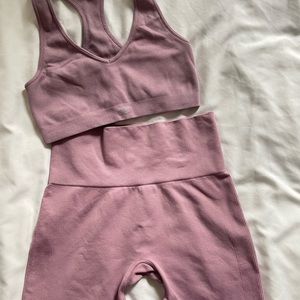 SetActive Rosy Racer V Bra and Leggings